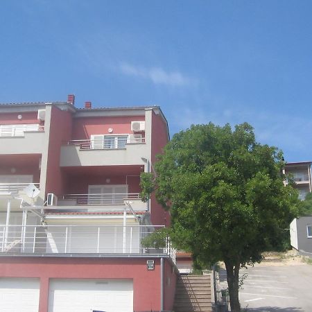 Ferienwohnung Apartman Karla Crikvenica Exterior foto