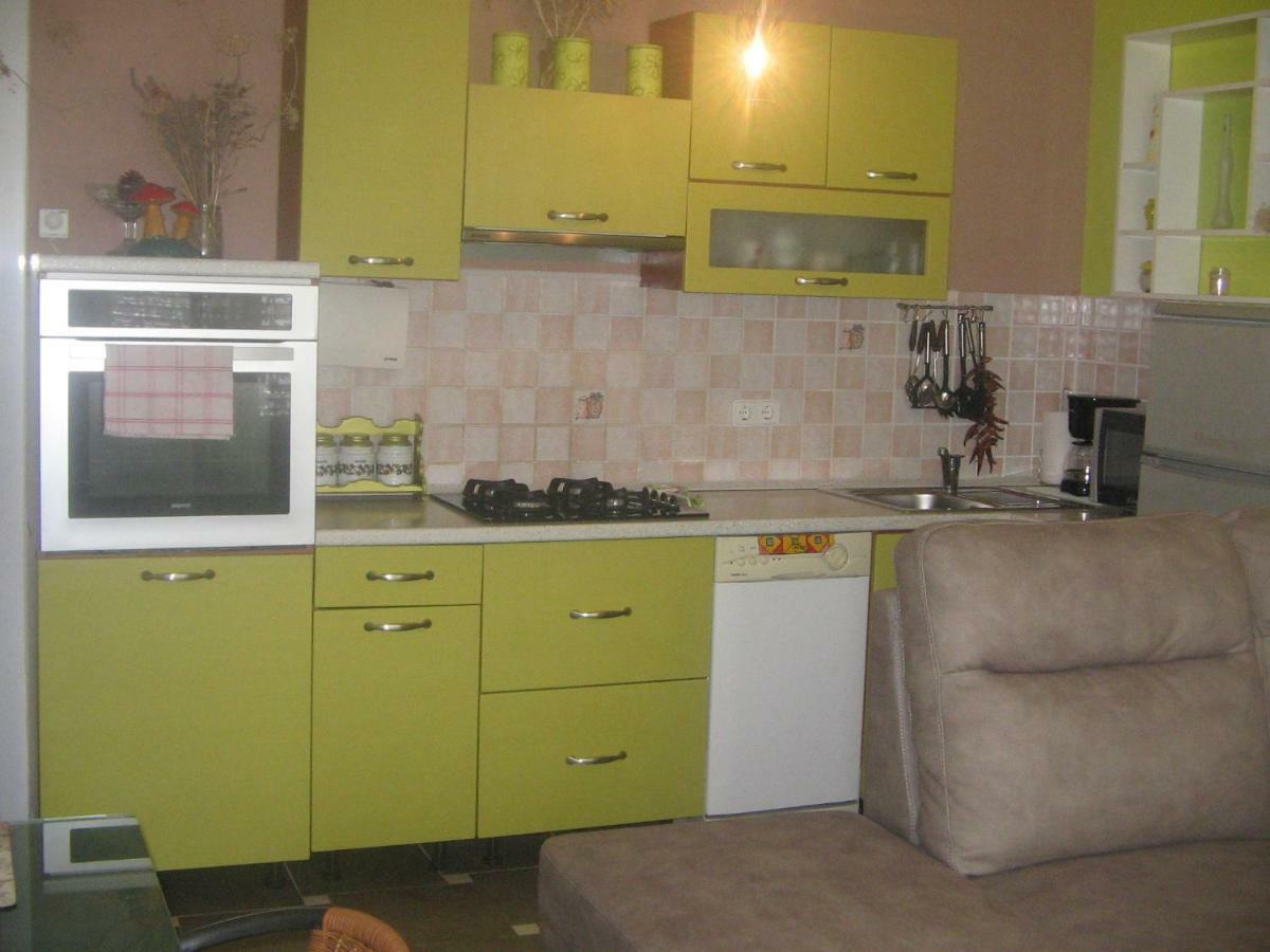 Ferienwohnung Apartman Karla Crikvenica Exterior foto