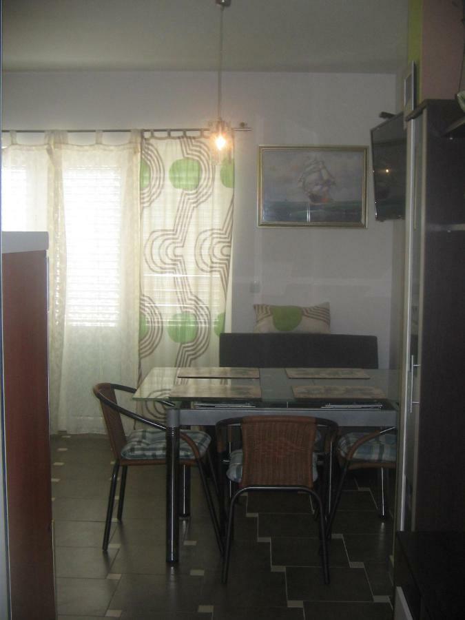 Ferienwohnung Apartman Karla Crikvenica Exterior foto